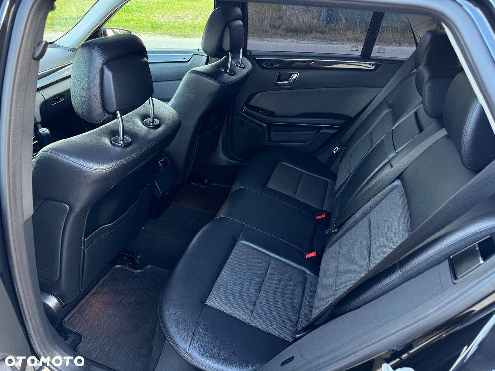 Mercedes-Benz Klasa E 200 CGI BlueEffICIENCY Avantgarde - 17