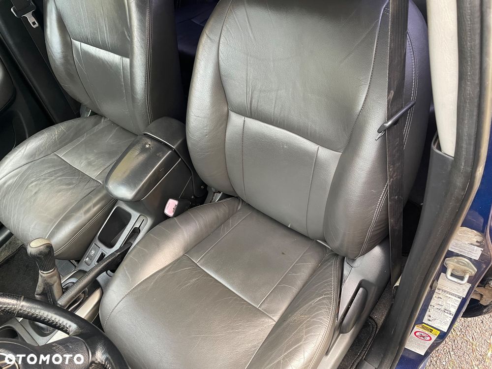 Toyota RAV4 - 15