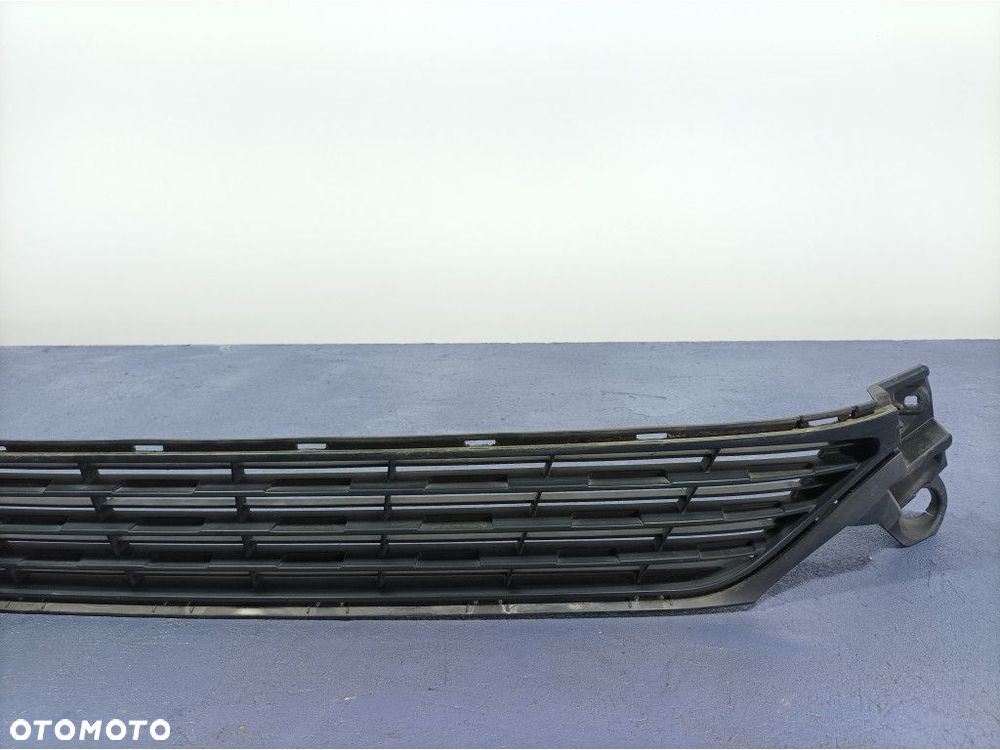 PEUGEOT 301 LIFT KRATKA ŚRODKOWA ZDERZAKA PRZÓD 9816027880 - 3