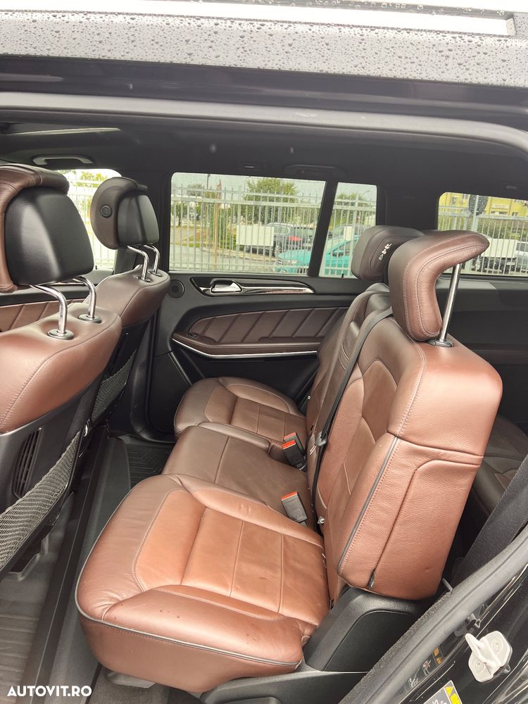 Mercedes-Benz GL - 14