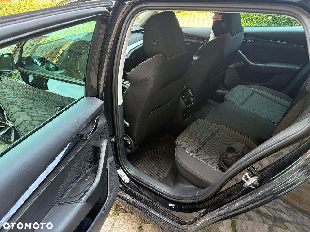 Skoda Octavia - 6