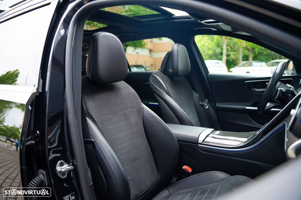 Mercedes-Benz C 300 e T 9G-TRONIC AMG Line - 29