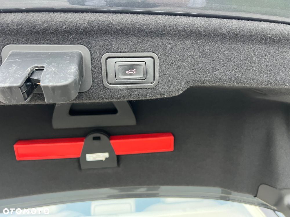 Audi A8 4.0 TFSI Quattro - 17