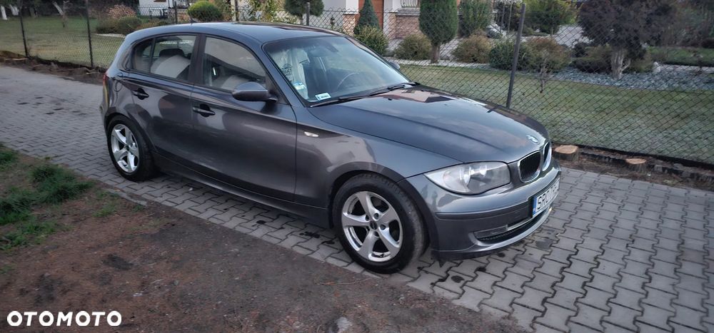 BMW Seria 1 2007 photo 4