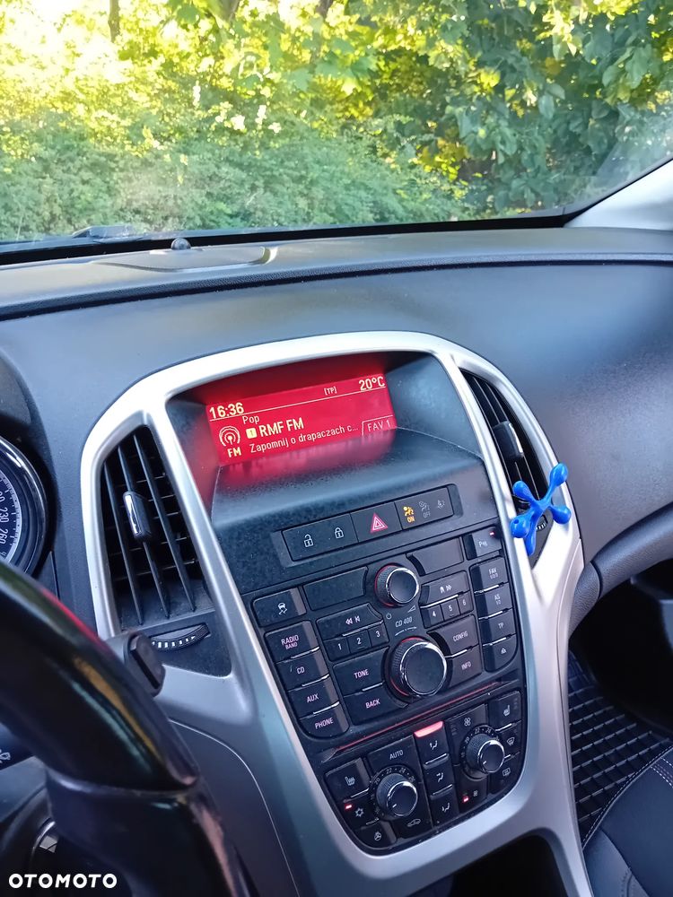 Opel Astra 1.4 T Active - 11