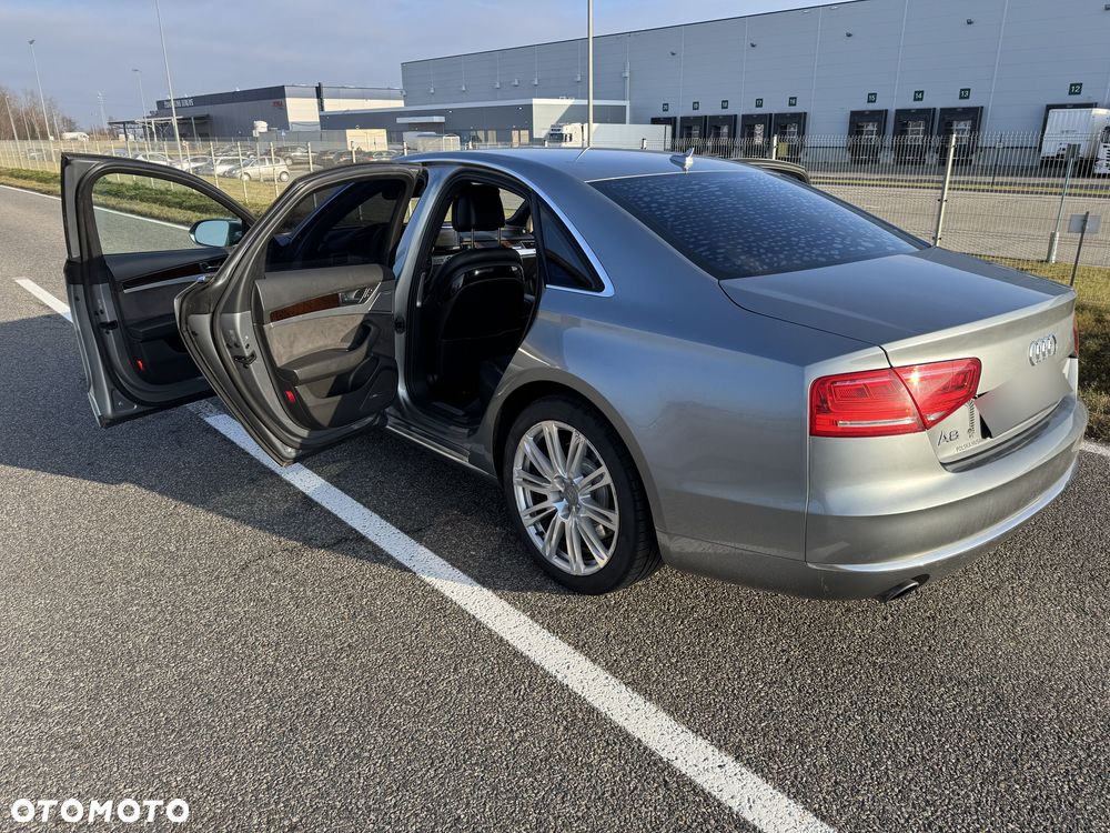Audi A8 4.2 FSI Quattro - 6
