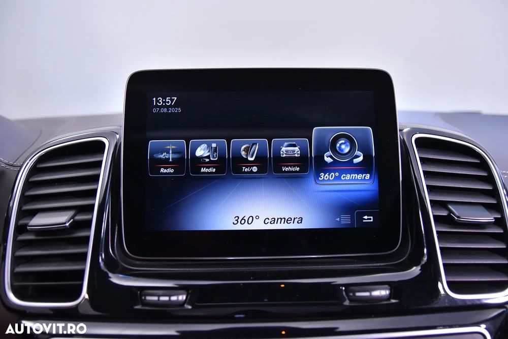 Mercedes-Benz GLE 350 d 4MATIC - 24