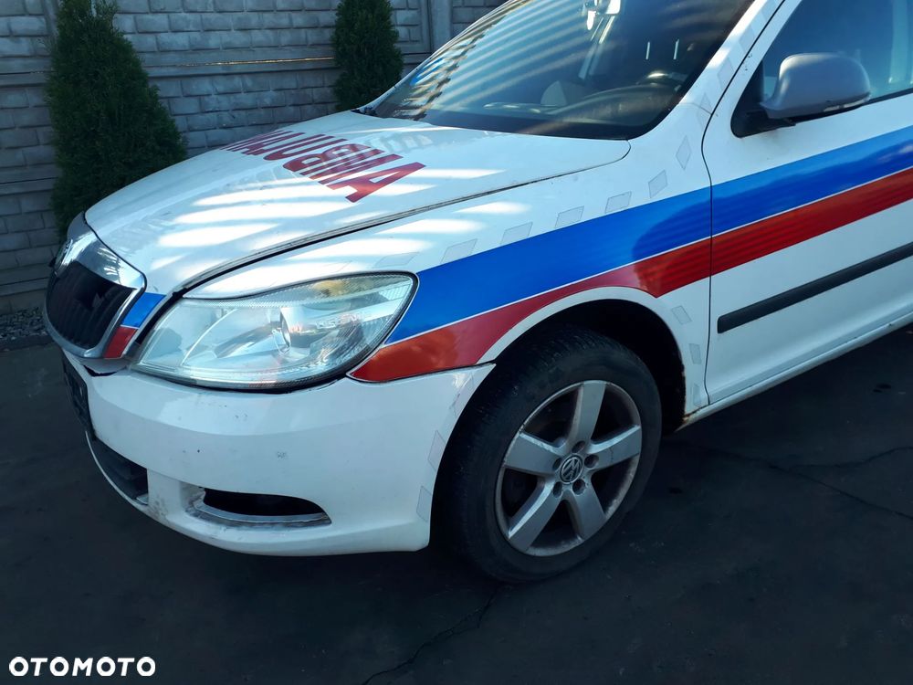 SKODA OCTAVIA II LIFT KOMBI 08-13 1.9 TDI KRATKA NAWIEWU PRAWA LEWA ŚRODKOWA - 8