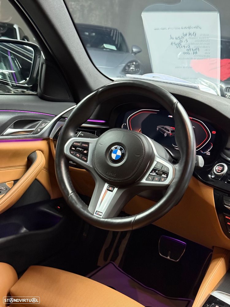 BMW 520 d xDrive Pack Desportivo M Pro - 23
