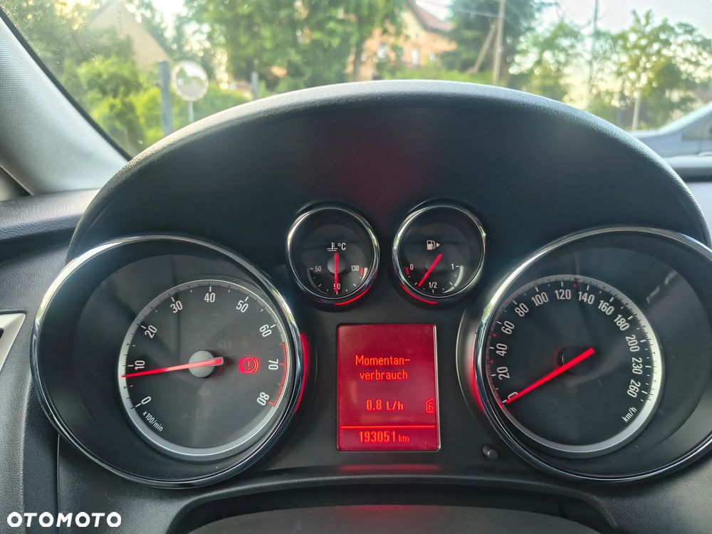 Opel Astra 1.4 Turbo Active - 28