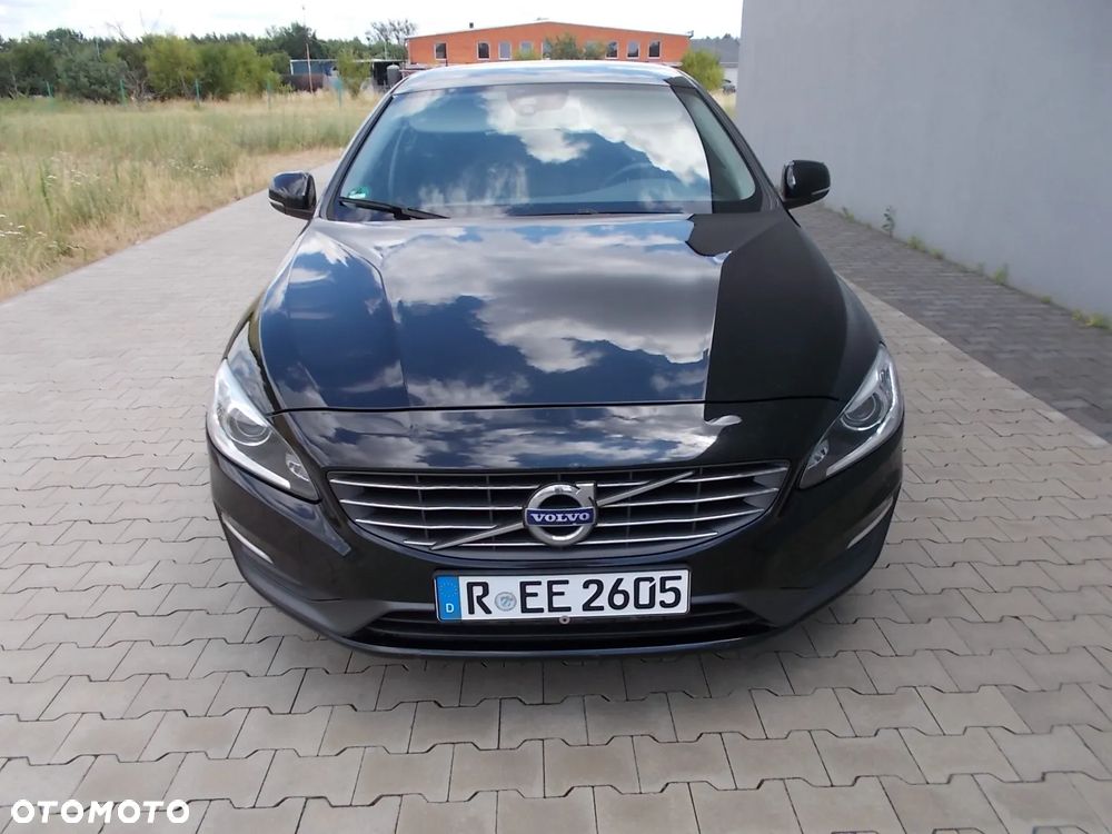 Volvo V60 D3 Momentum - 7