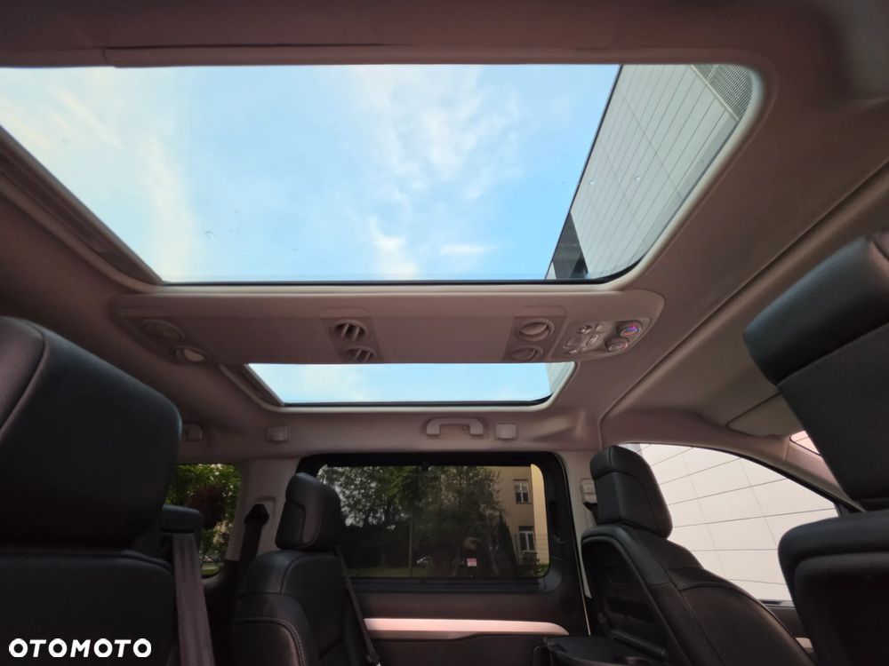 Peugeot Traveller L2 2.0 EAT8 Business VIP - 22