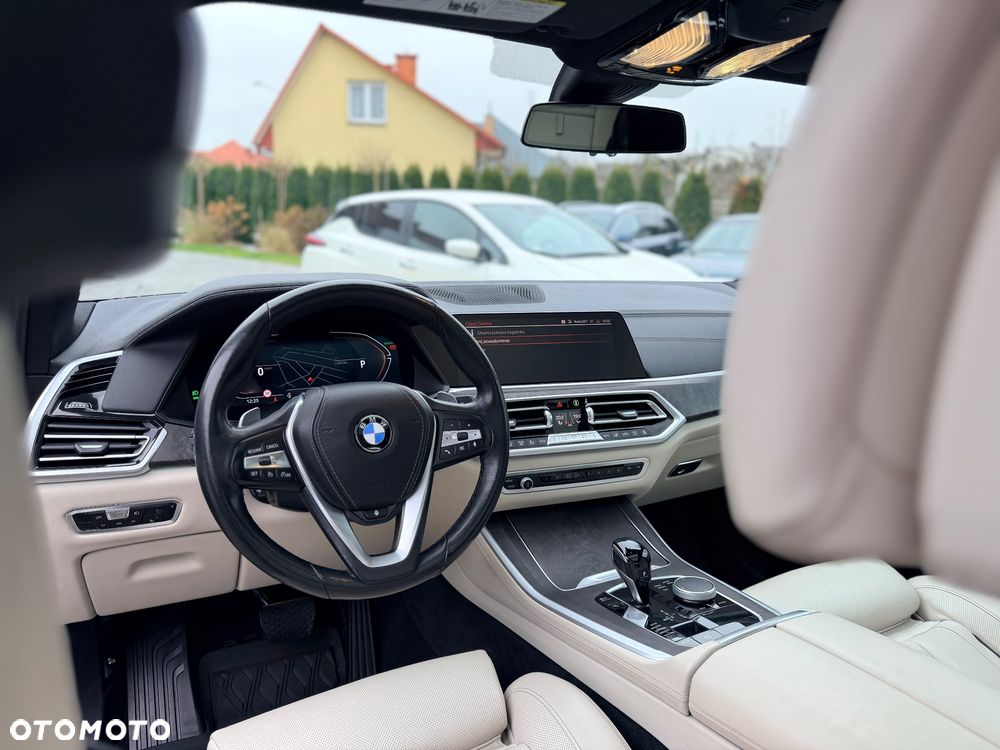 BMW X5 xDrive40i xLine - 35