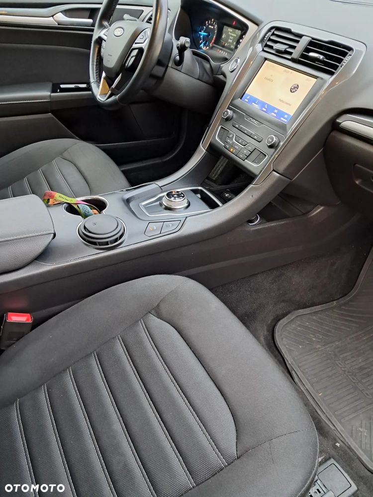 Ford Mondeo 2.0 TDCi Trend PowerShift - 10