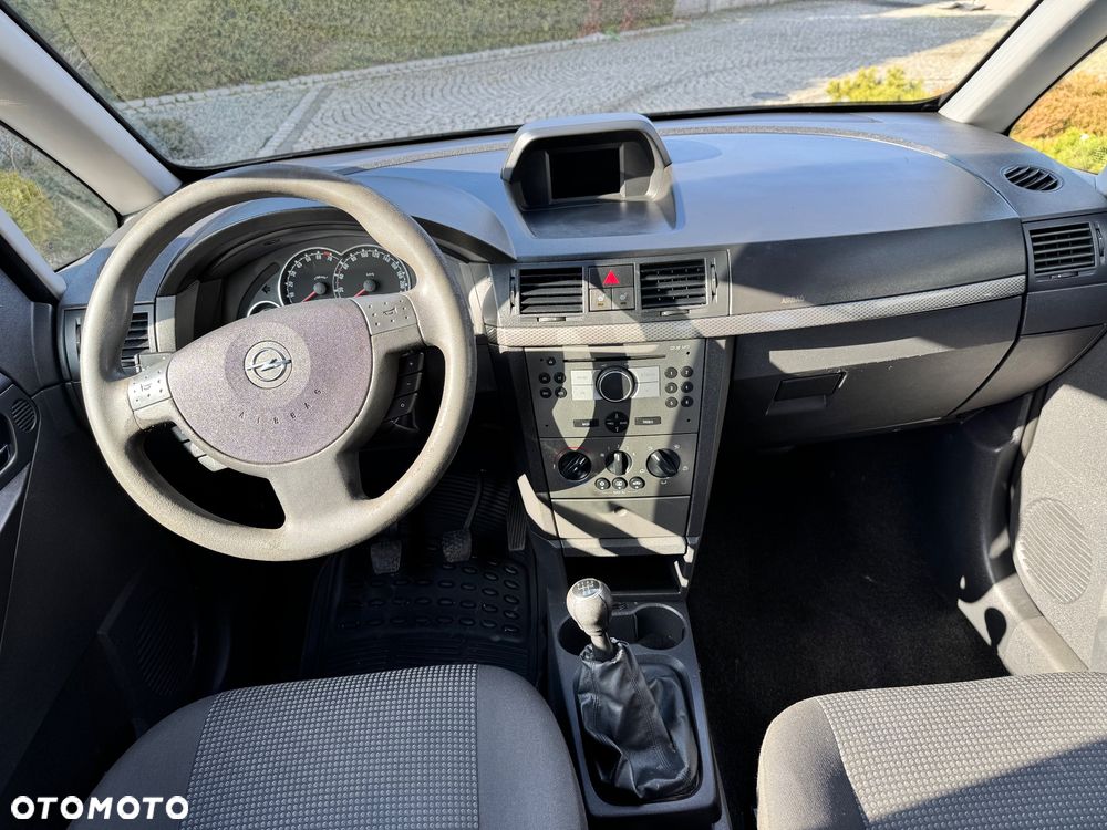 Opel Meriva - 22