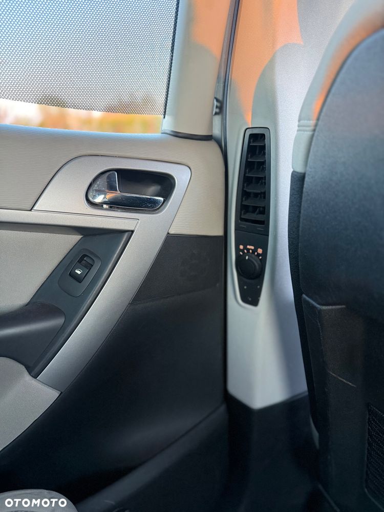 Citroën C4 Picasso 1.6 HDi Equilibre Navi Pack - 15