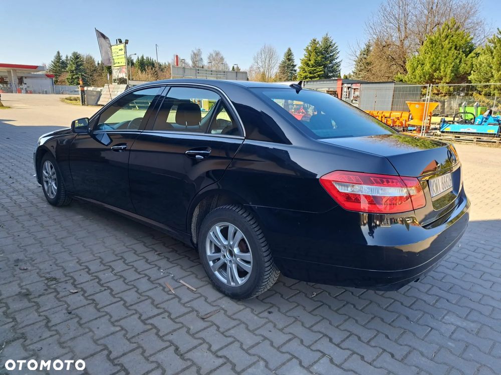 Mercedes-Benz Klasa E 200 CDI - 4