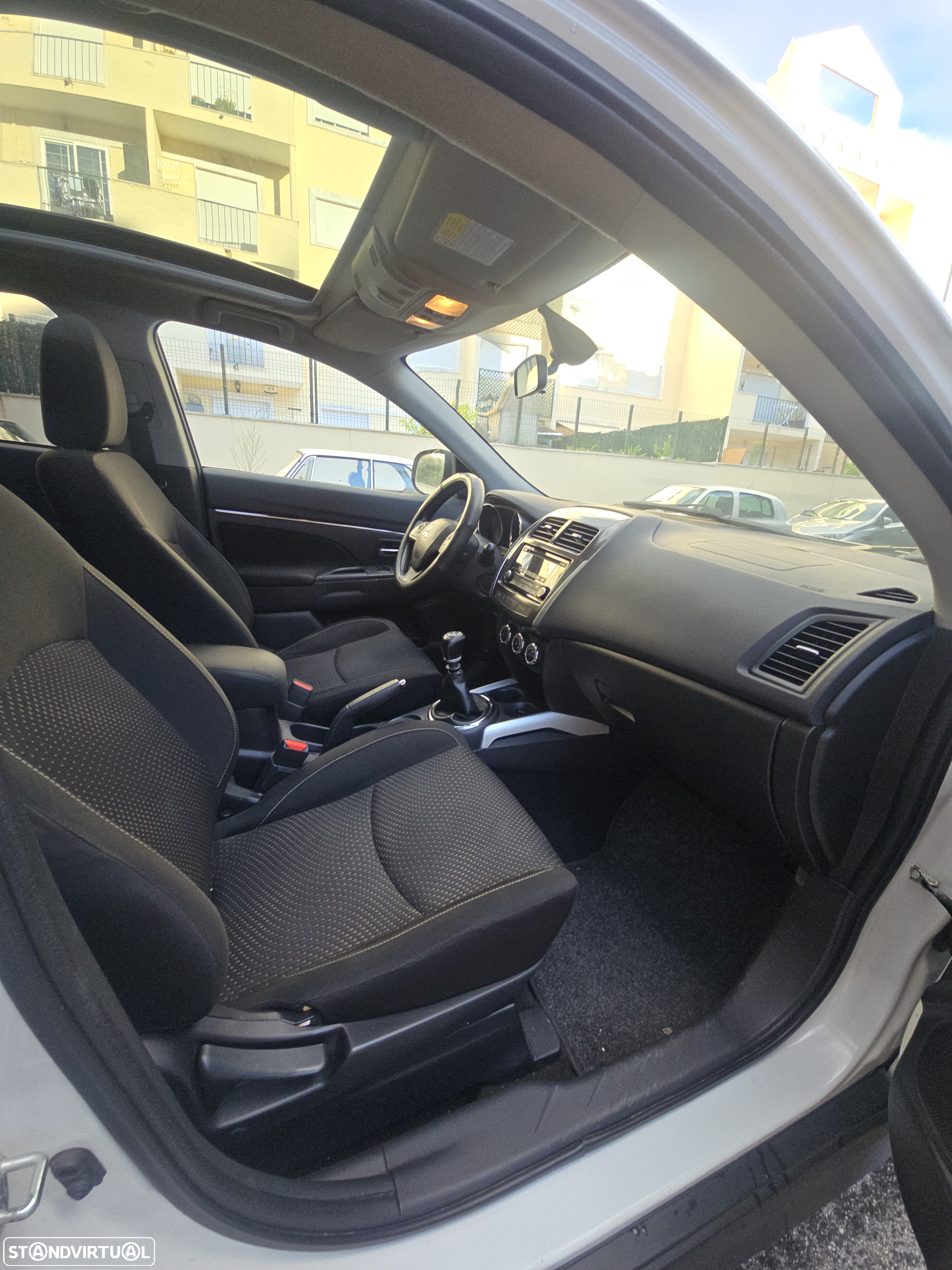 Mitsubishi ASX 1.8 DI-D Intense - 14