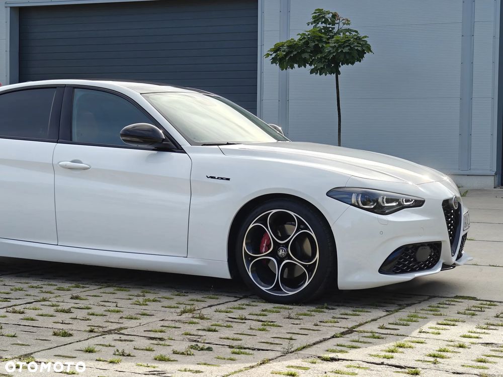 Alfa Romeo Giulia 2.0 Turbo 16V AT8 Veloce Ti - 14