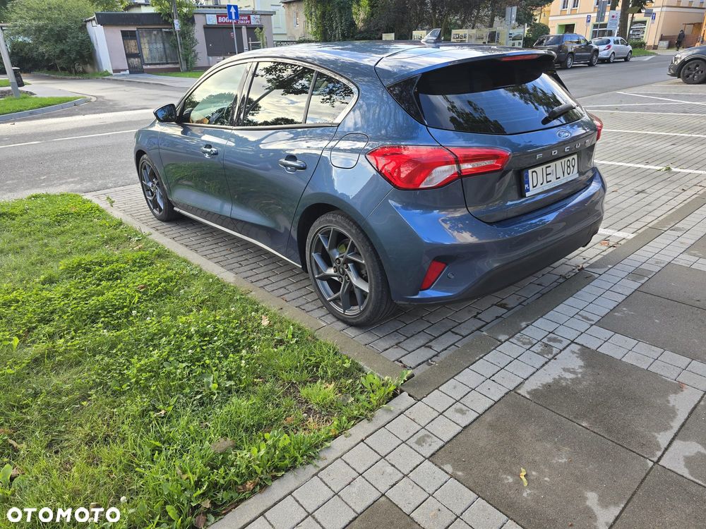 Ford Focus 1.0 EcoBoost Active - 4