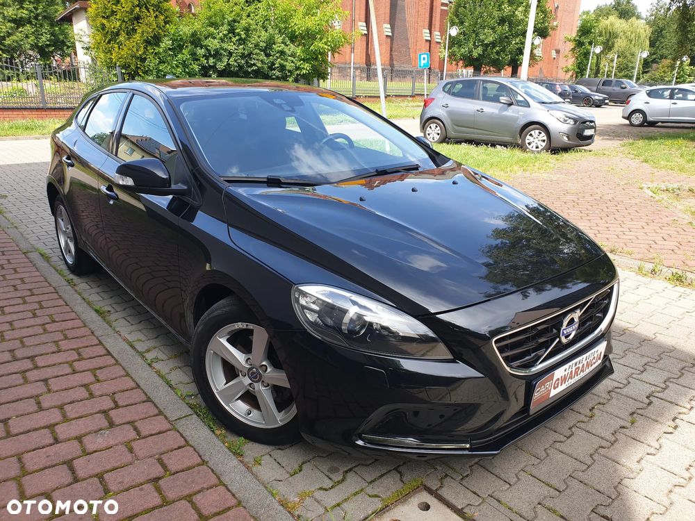Volvo V40 D2 Summum - 3