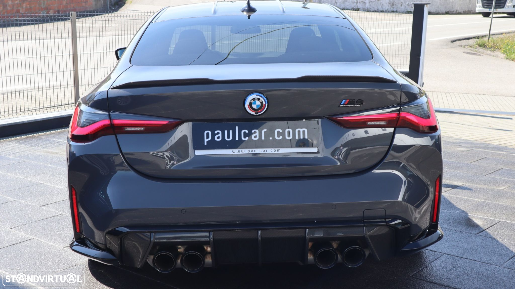 BMW M4 Competition Pack 50 anos M - 4