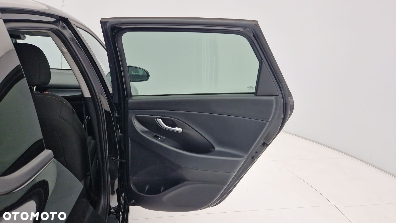 Hyundai i30 - 24