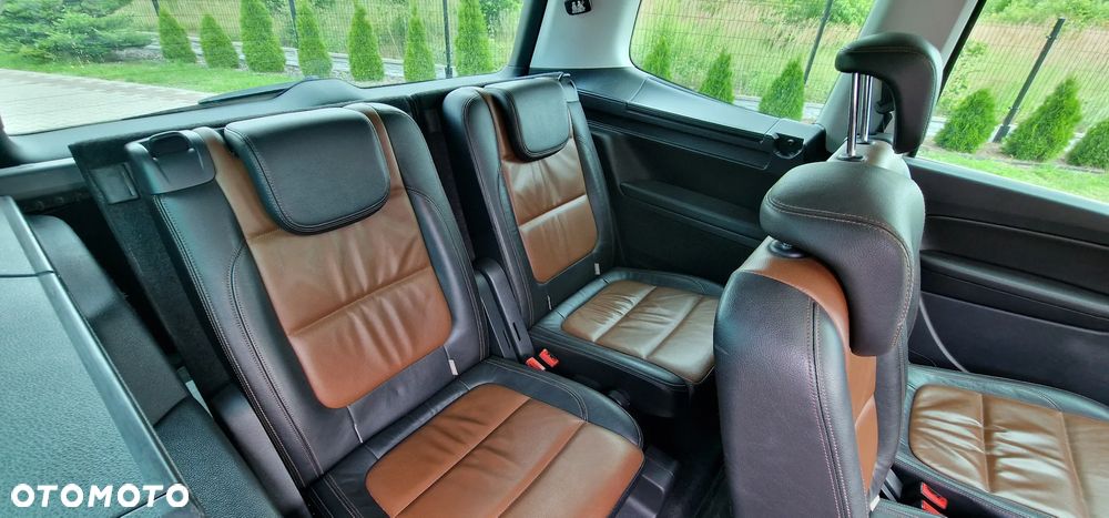 Volkswagen Sharan 2.0 TDI Highline DSG - 18