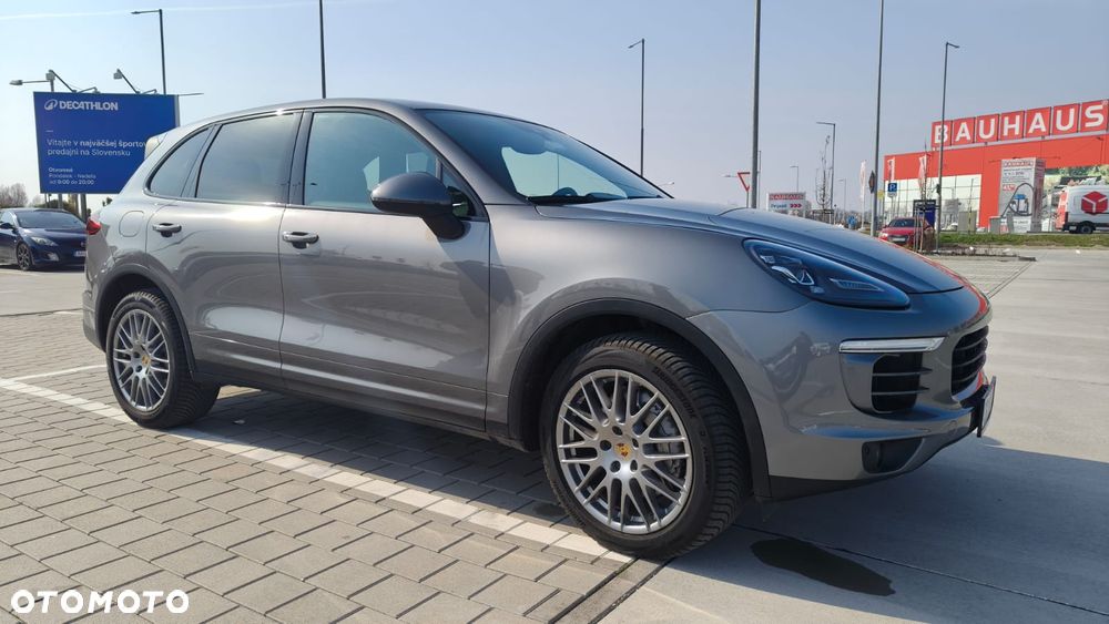 Porsche Cayenne S - 24