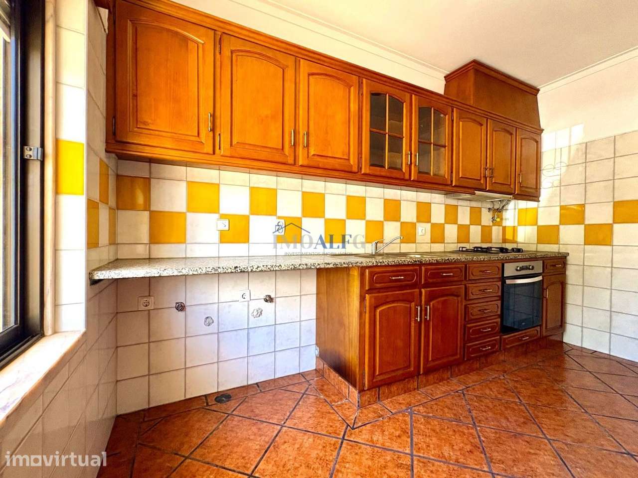 Apartamento T2 na Arrentela- Seixal, junto a transportes - Grande imagem: 5/27