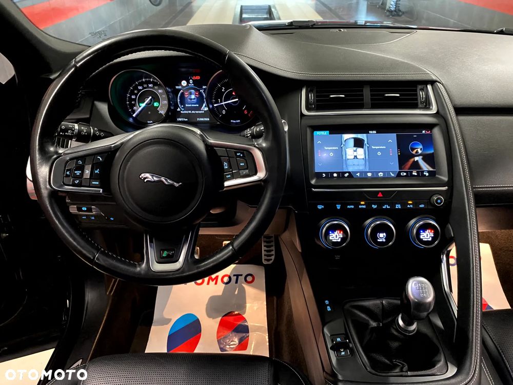 Jaguar E-Pace D150 R-Dynamic S - 11