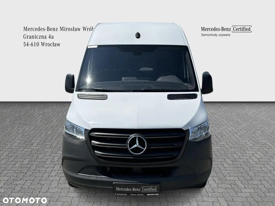 Mercedes-Benz Sprinter - 9