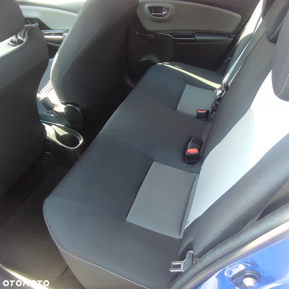 Toyota Yaris 1.5 Premium - 33