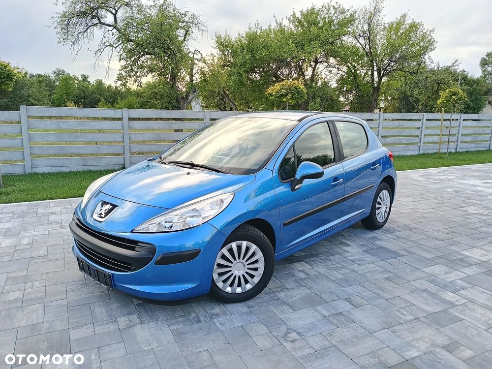 Peugeot 207 - 6