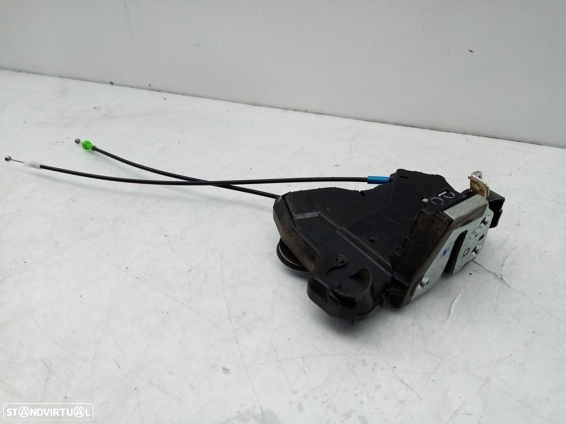 Fechadura / fecho porta frente direito TOYOTA Auris Hatchback (_E18_) - 1