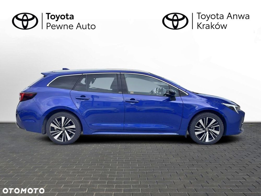 Toyota Corolla - 4