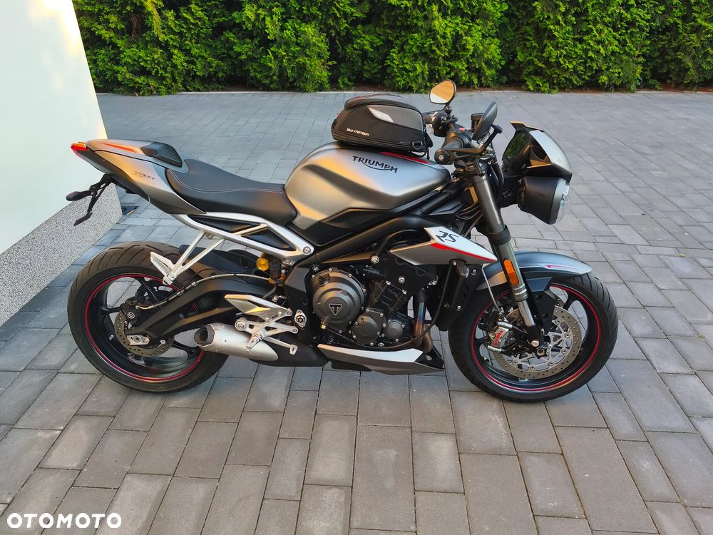 Triumph Speed Triple - 2