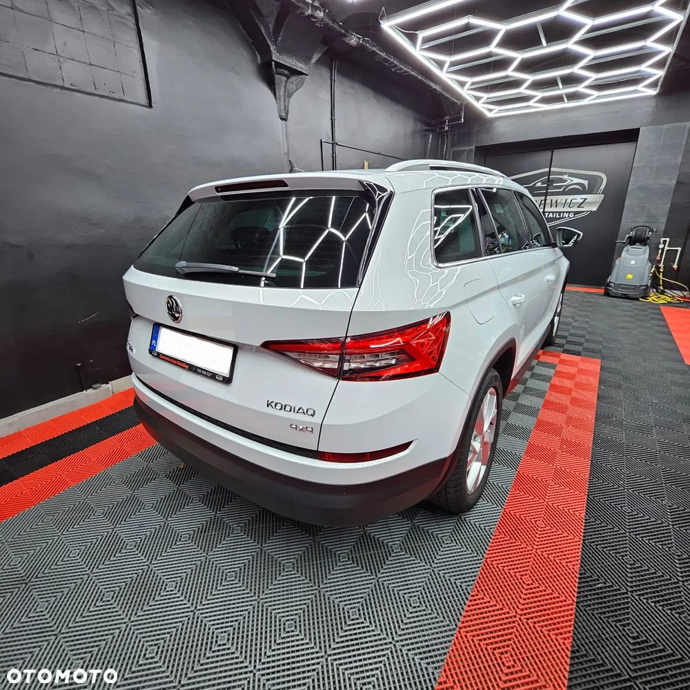 Skoda Kodiaq 2.0 TSI 4x4 Active DSG 7os - 7