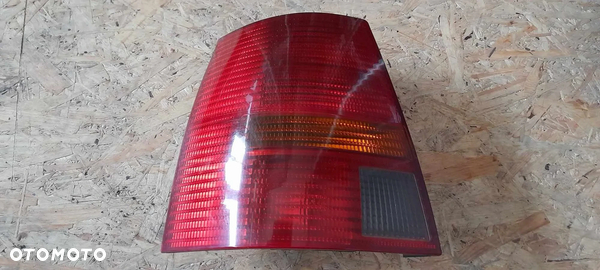 Lampa tył prawa lewa tylna VW Golf IV 4 Kombi