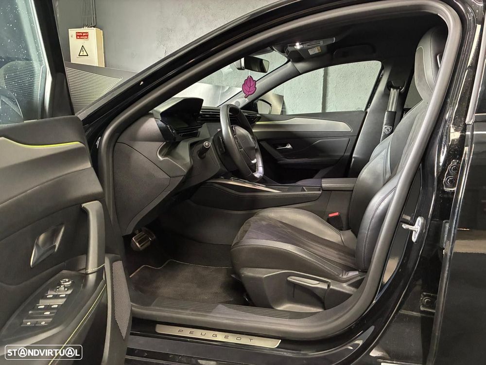 Peugeot 308 1.5 BlueHDi GT EAT8 - 13