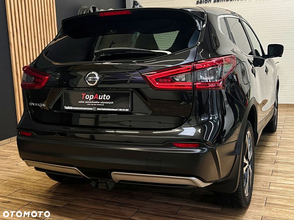 Nissan Qashqai 1.3 DIG-T N-Connecta EU6d - 8