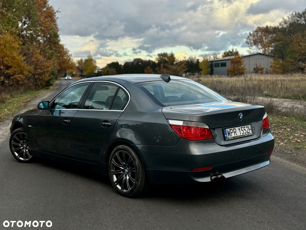 BMW Seria 5 525i - 5