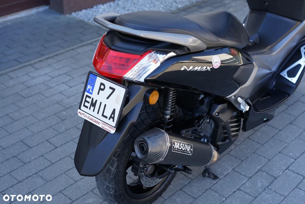 Yamaha NMAX - 7
