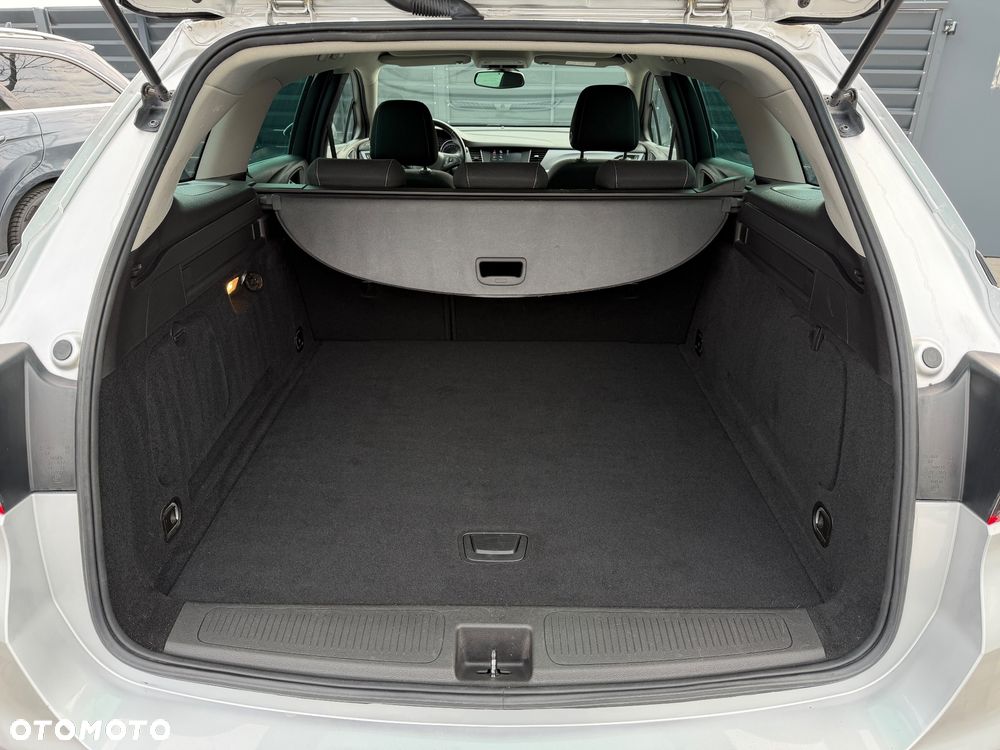 Opel Astra 1.6 CDTI Dynamic - 26