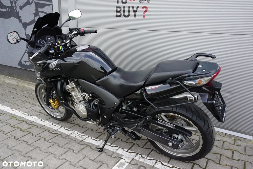 Honda CBF - 8