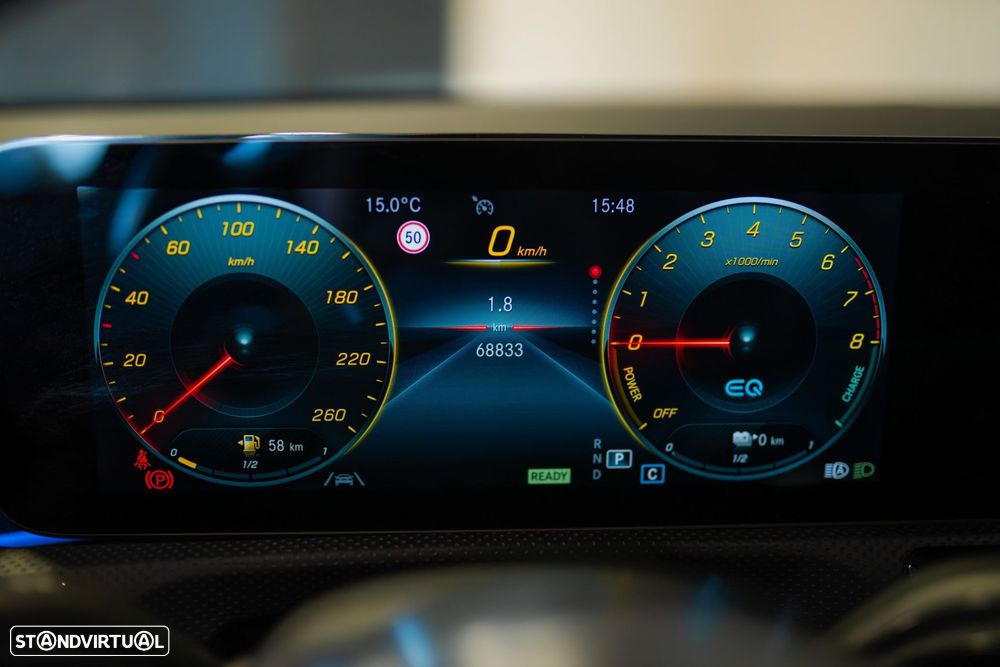 Mercedes-Benz CLA 250 e Shooting Brake AMG Line - 37