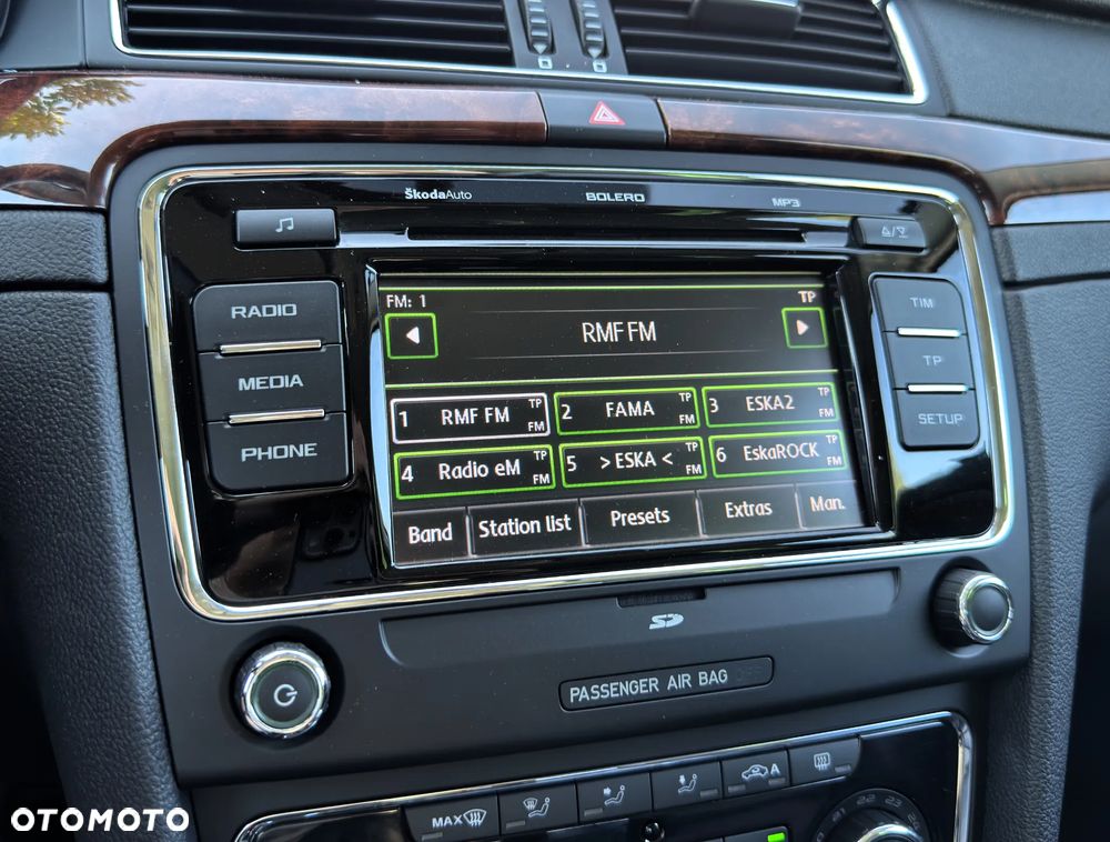 Skoda Superb 3.6 V6 4x4 DSG Elegance - 23