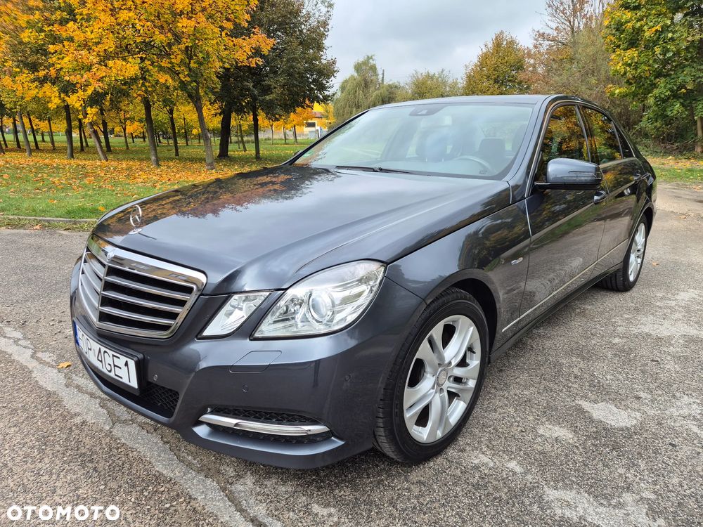 Mercedes-Benz Klasa E 200 CGI BlueEFFICIENCY Automatik Avantgarde - 1