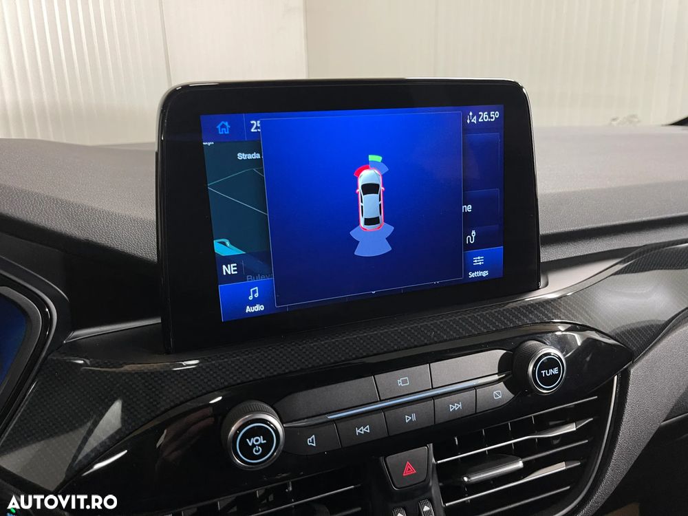 Ford Kuga 2.5 Duratec PHEV ST-LINE - 14