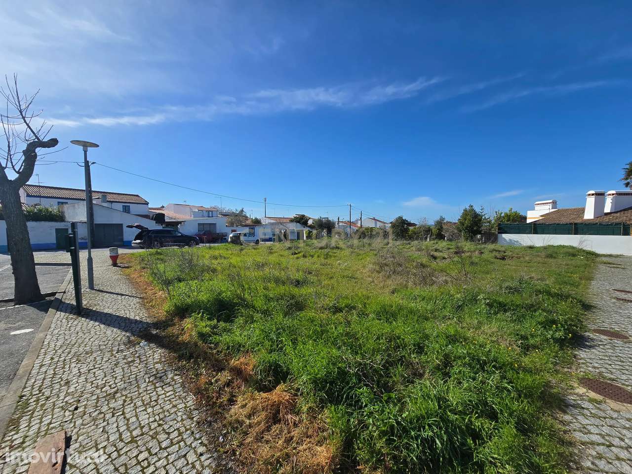 IGREJINHA - Lote de Terreno urbano com 182 m2 a 15 minutos de Évora - Grande imagem: 2/13